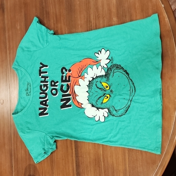 Dr Seuss Grinch tee. Size Medium - Picture 1 of 5